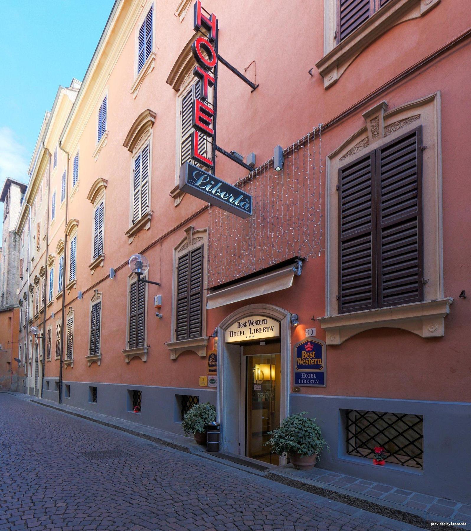 Best Western Hotel Liberta Modena Bagian luar foto